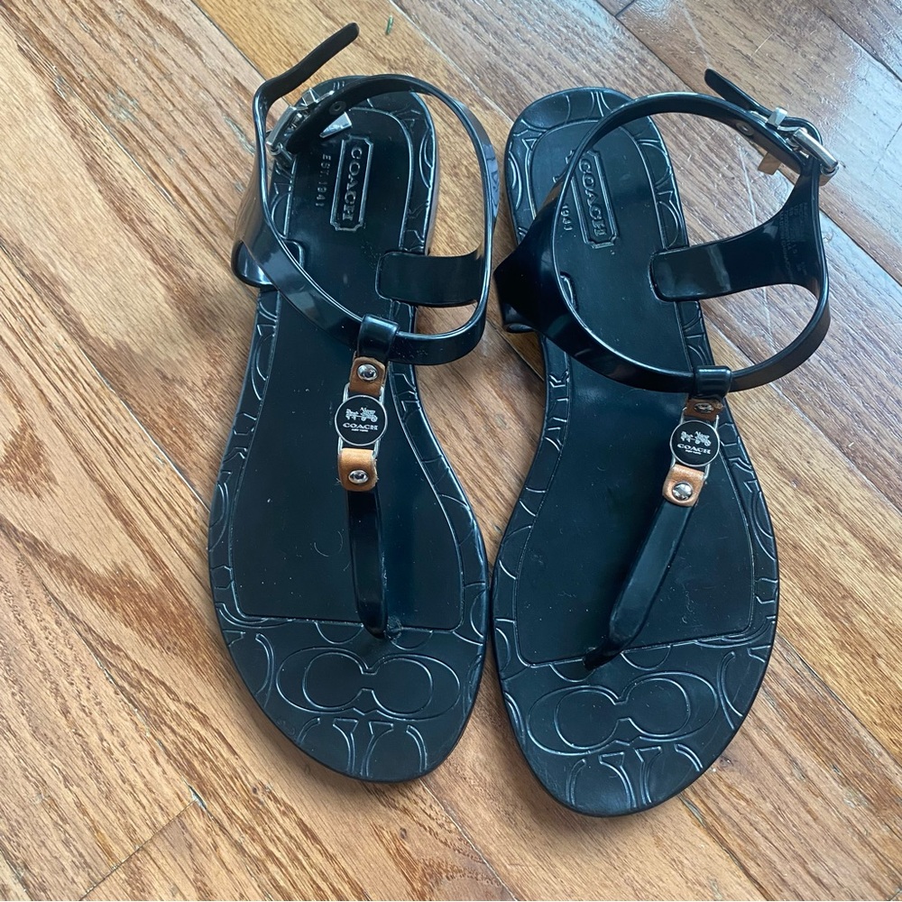 Coach Black Sandals Thong T-Strap Rubber Piccadilly Signature Logo Women